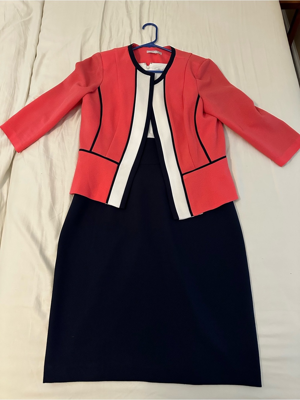 Coral Contrast-Trim Women's Jacket - Brand: